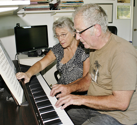piano lessons in Tonyrefail Rhondda Cynon Taf uk